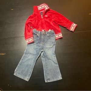 Gap baby Valentine’s outfit